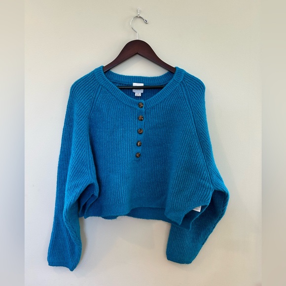NWT Large Turquoise Urban Outfitters BDG Cropped Sweater - Picture 1 of 7